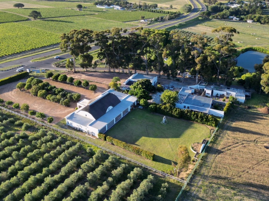 8 Bedroom Property for Sale in Raithby Western Cape